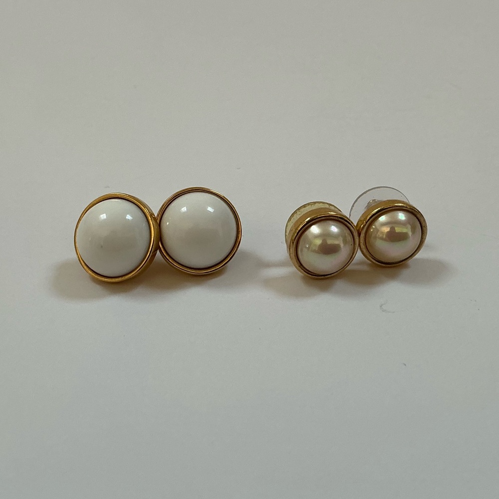 Elegant Monet Gold Resin and Pearl Stud Earrings